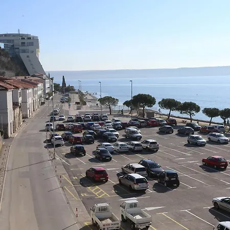 Sea View بيران