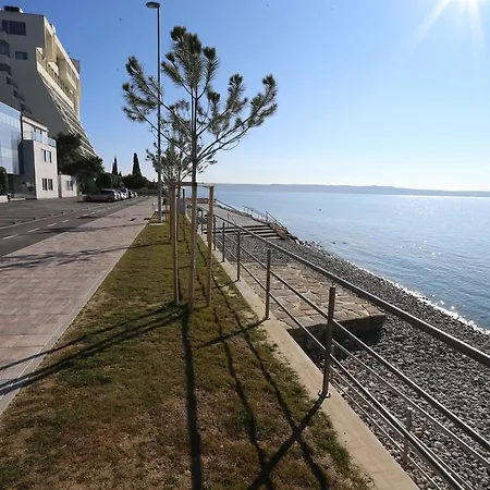 Sea View * بيران